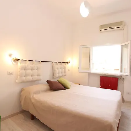 Pellegrino Apartment *